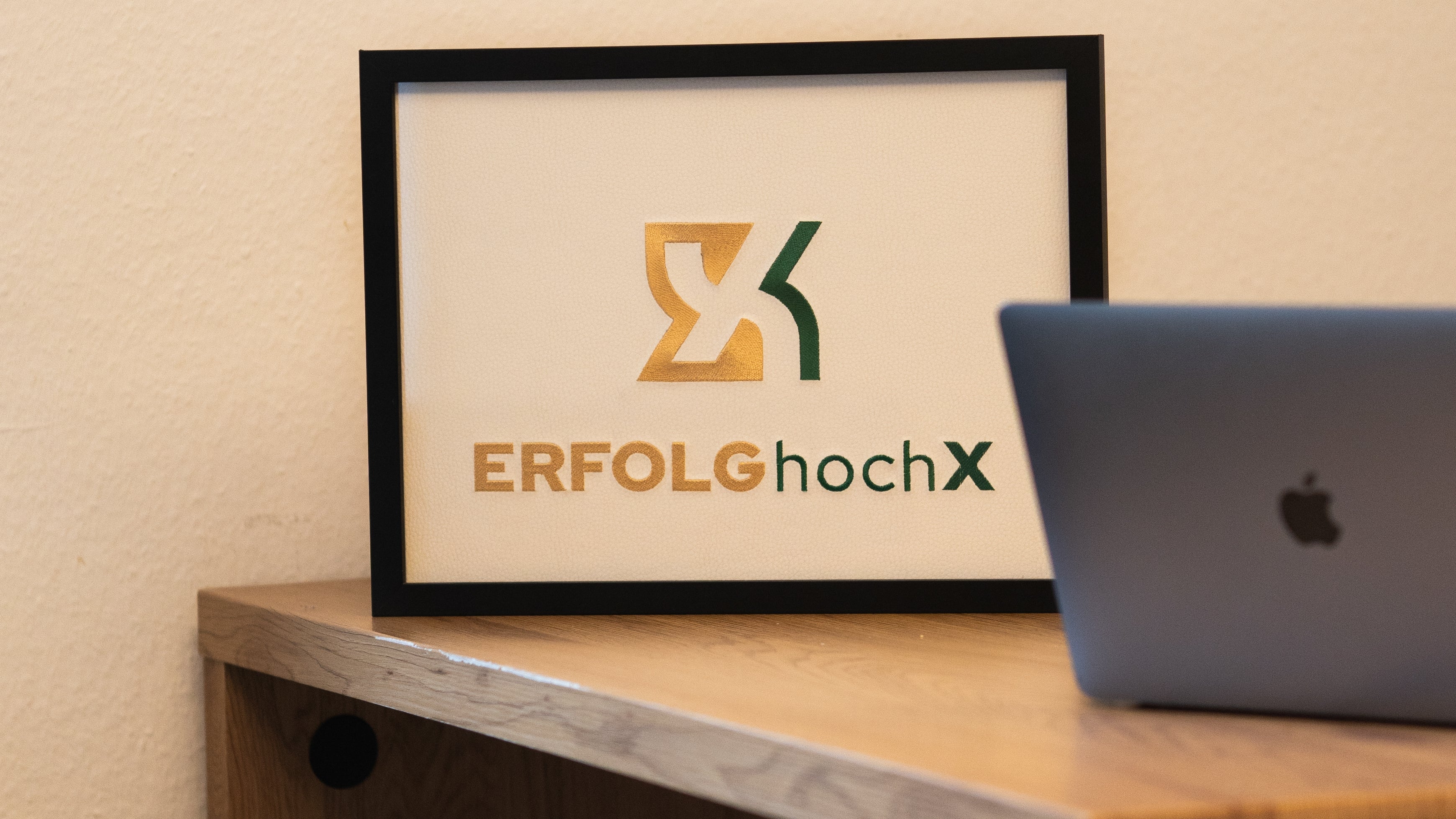 Premium Firmenlogo Wandbild